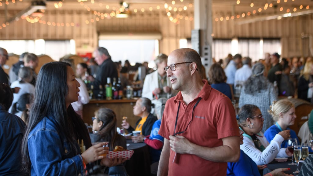 Teachers revel in community gratitude at West Contra Costa educator happy hour 4